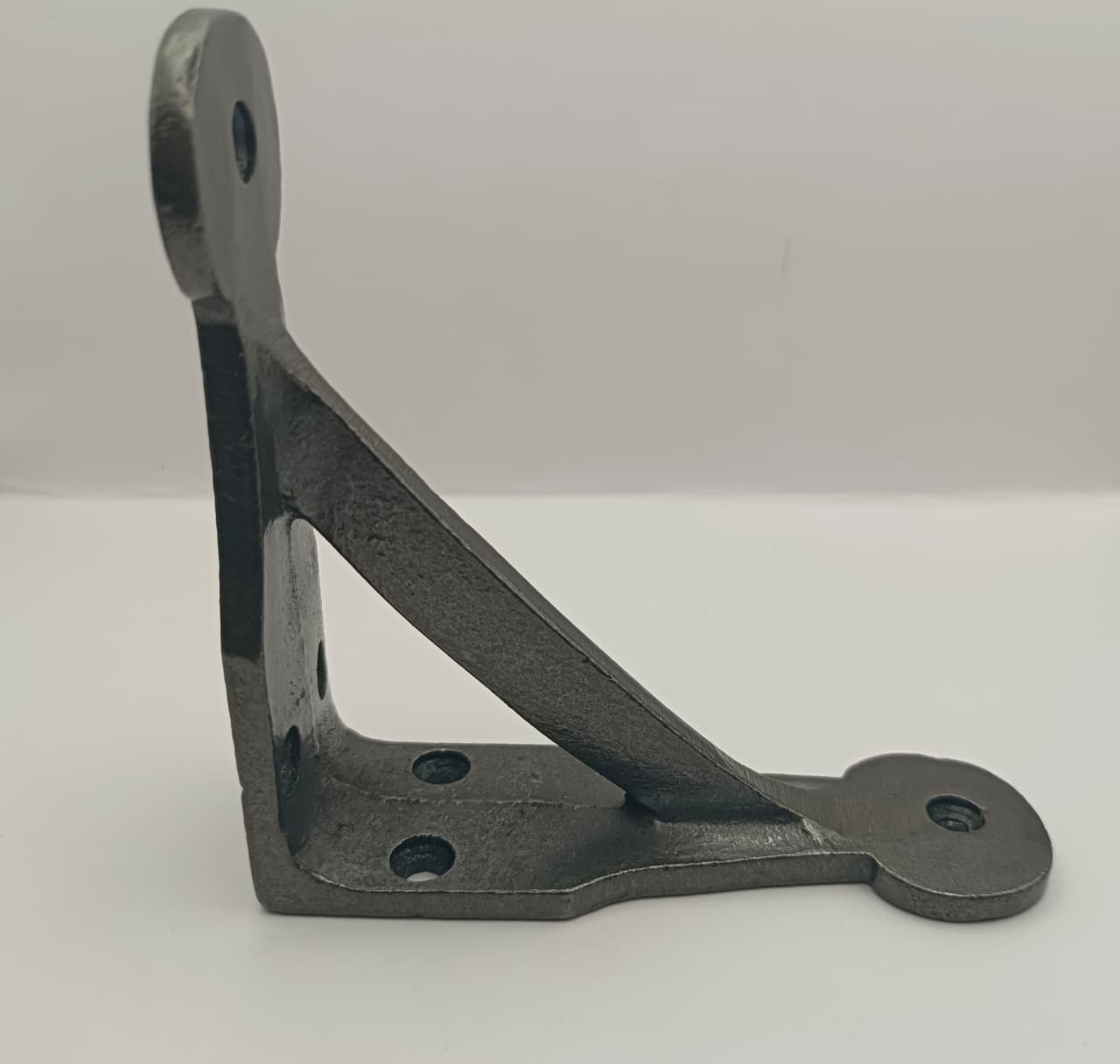 IRON PENNY END SHELF BRACKET 4x4 INCH BRACKET ANTIQUE IRON (Pair)