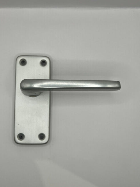 Pair Of Modern Victorian Straight Aluminium Finish Lever Latch Door Handle 4