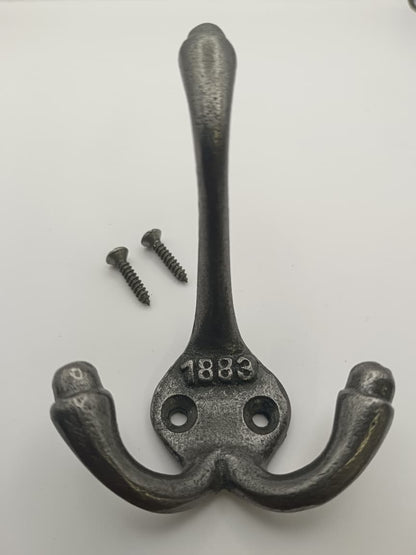 Cast Iron 1883 Antique Triple coat hook with a pair of matching woodscrews (Pack of 4)