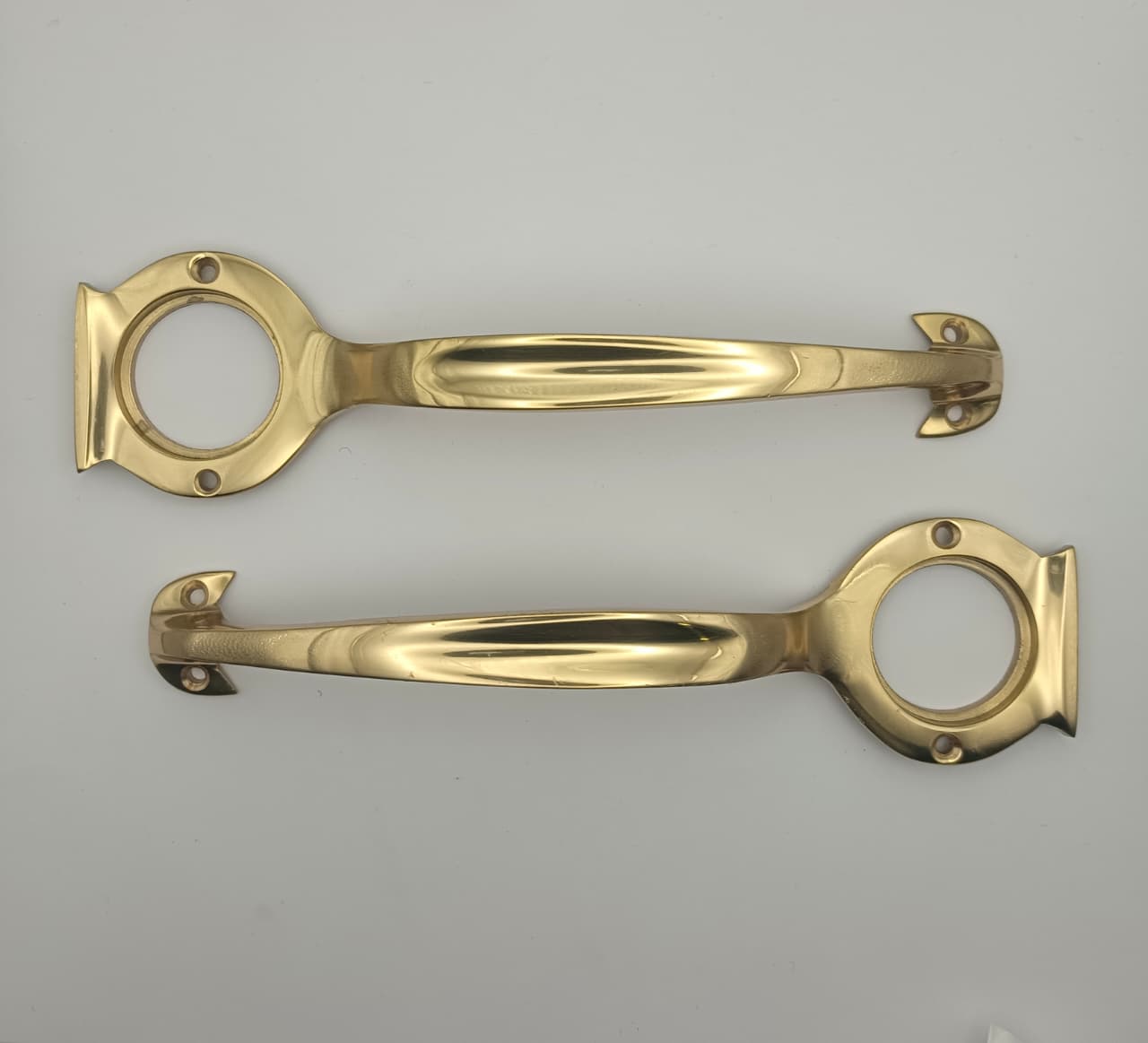 B&M Solid Brass Pull Handle with Cylinder Hole 185x50
