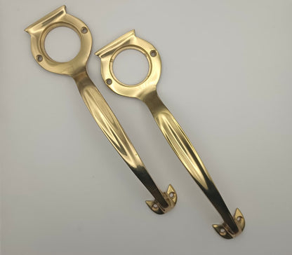 B&M Solid Brass Pull Handle with Cylinder Hole 185x50