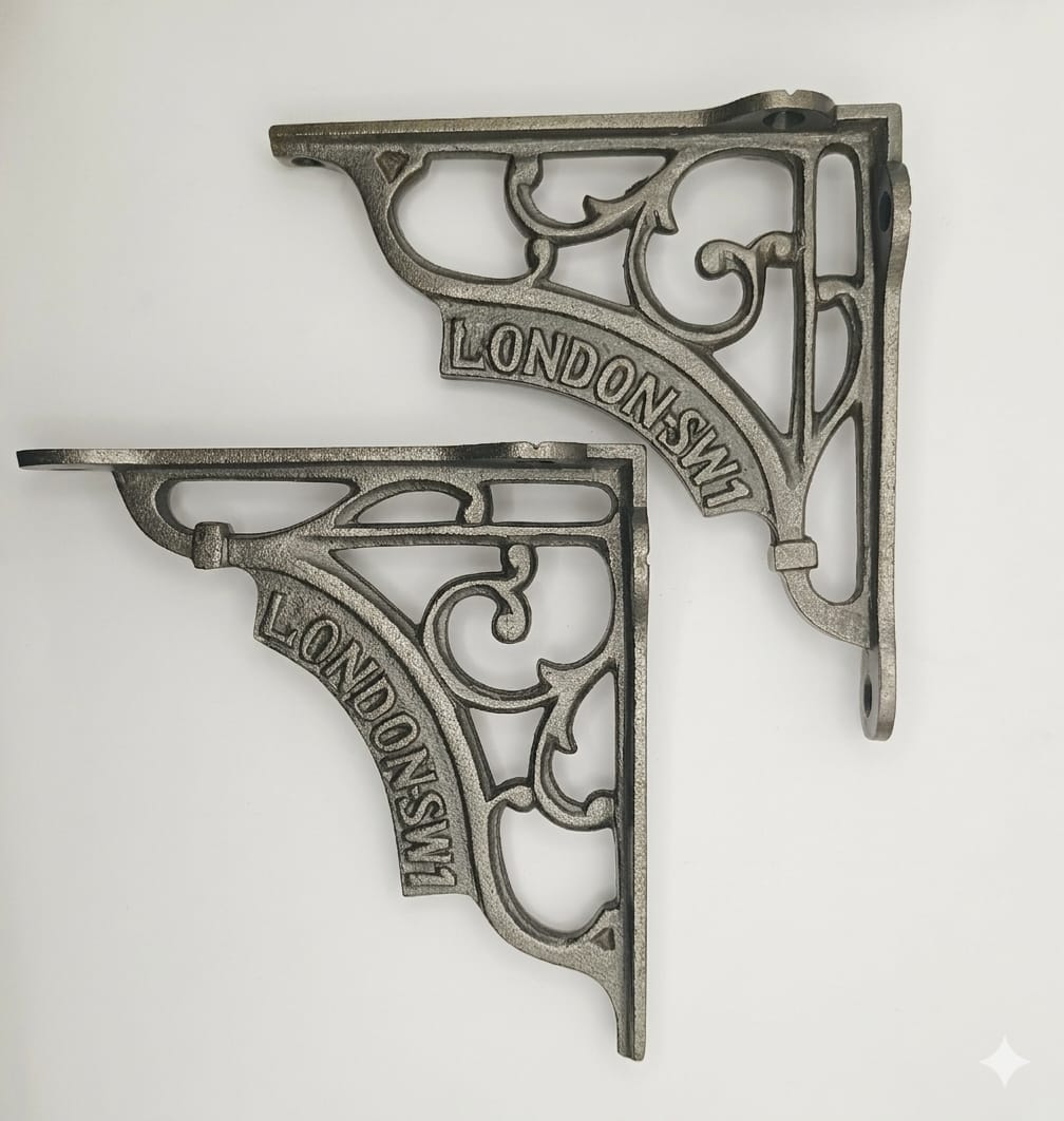 Wonderful Antique Iron 5x5'' Wall Shelf Brackets from a London SW1 (1Pair) - Cast Iron