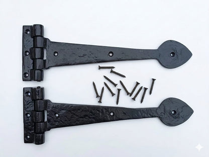 B&M - 12'' Spear End Door Tee Hinges in Black Cast Iron (Pair)