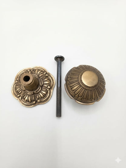 Solid Brass Decorative Centre Door Knob - Antique Brass Finish