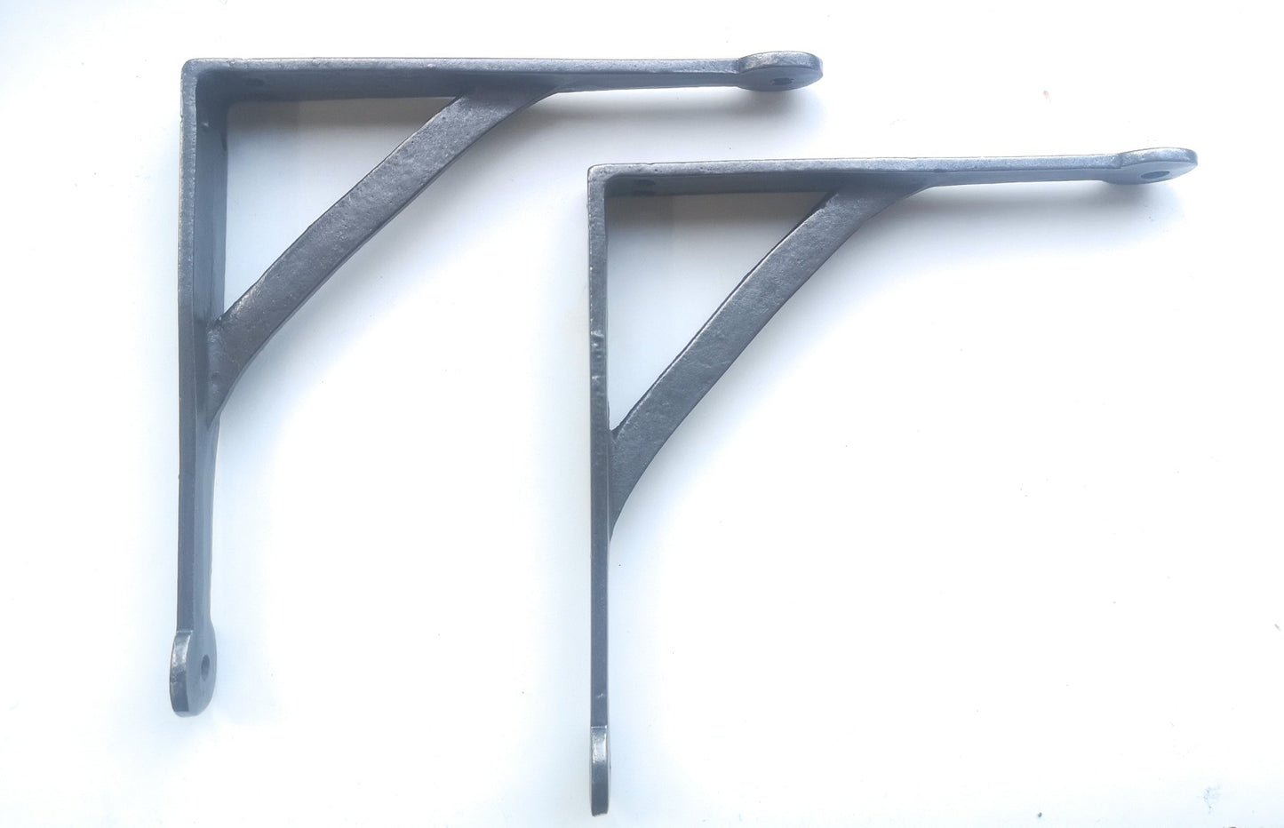 IRON PENNY END SHELF BRACKET 8x8 INCH BRACKET ANTIQUE IRON (Pair)