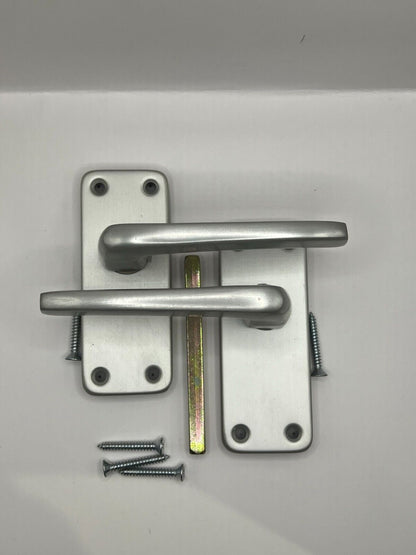 Pair Of Modern Victorian Straight Aluminium Finish Lever Latch Door Handle 4